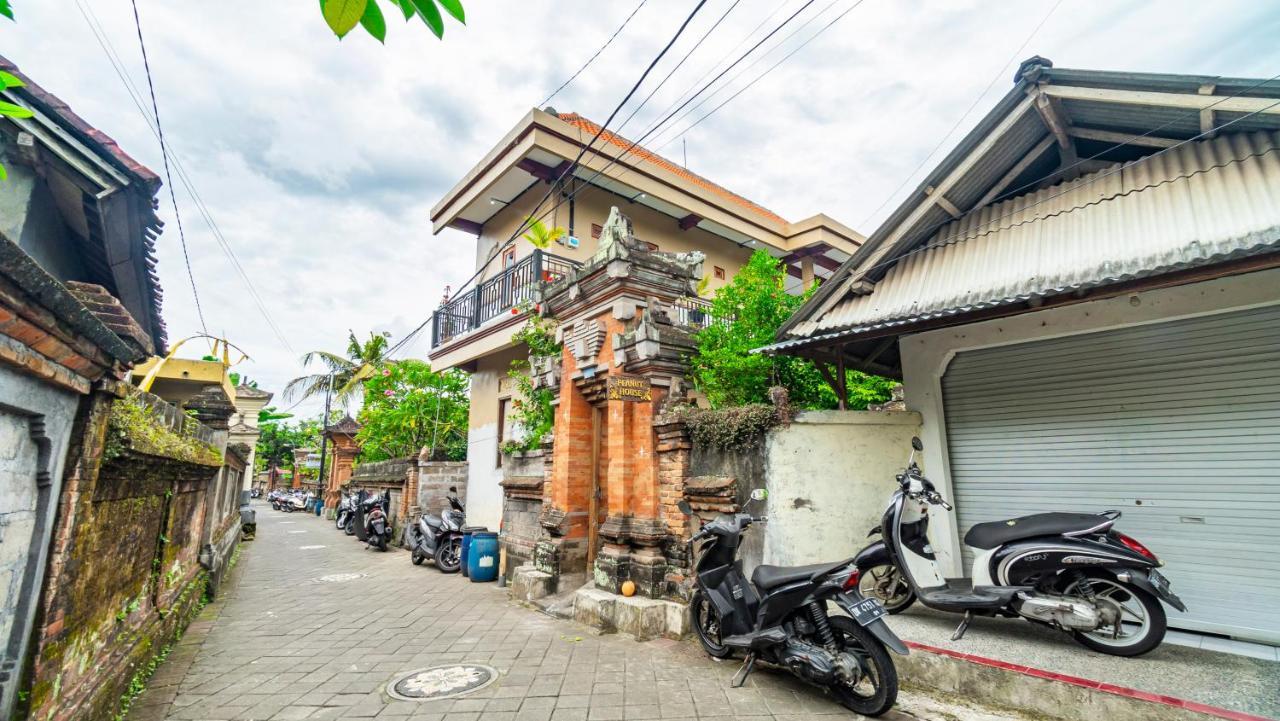 Peanut House Vandrehjem Ubud Eksteriør billede